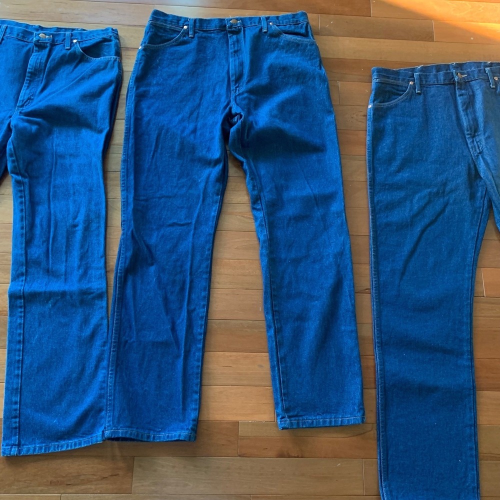 3 Wrangler Jeans Mens 38x34 13MWZPWD 936PWD ( 2 Original 1 Slim Fit) Cowboy Cut - Picture 2 of 16